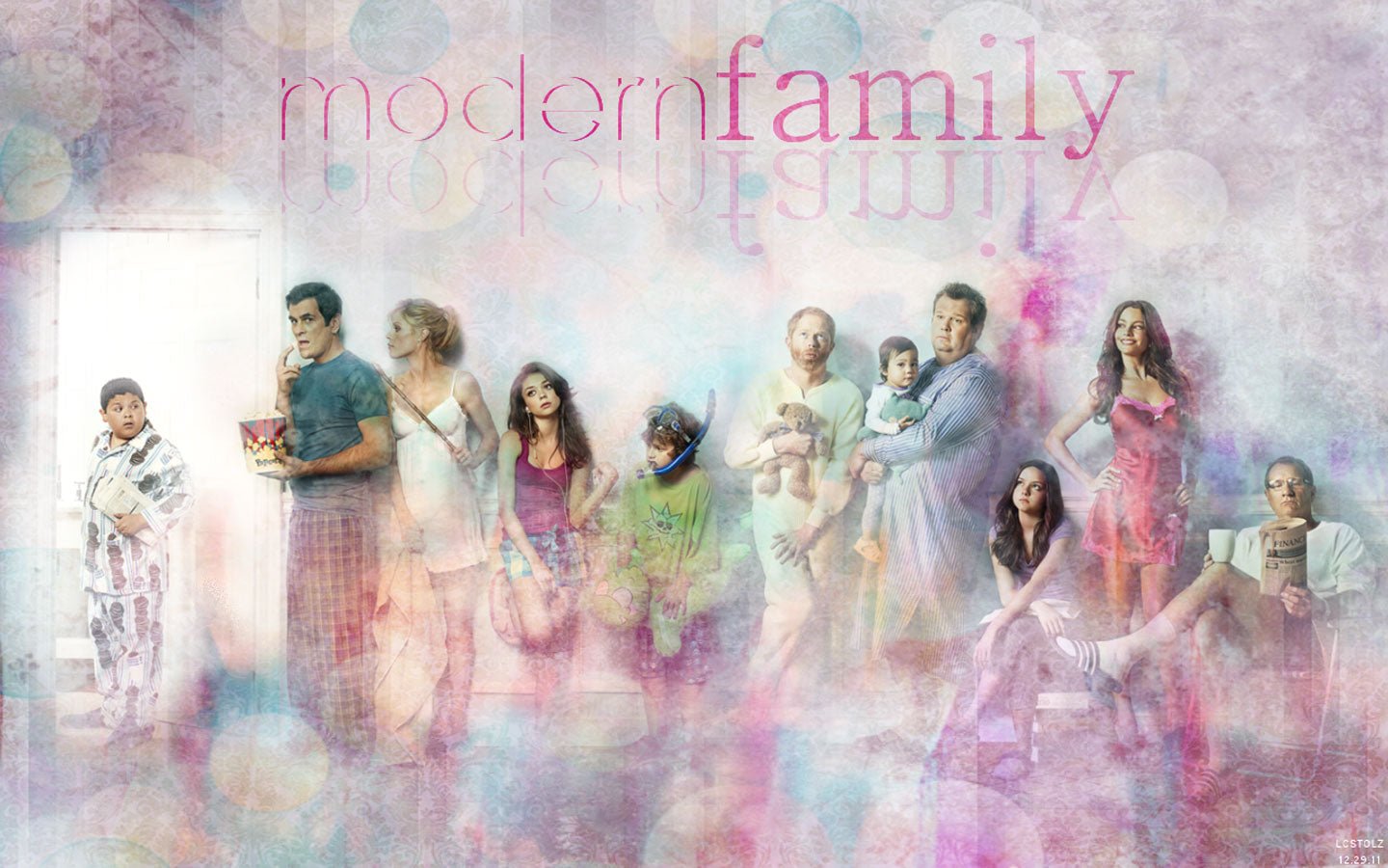 Modern Family Mousepad 546843 - Mousepad Warehouse